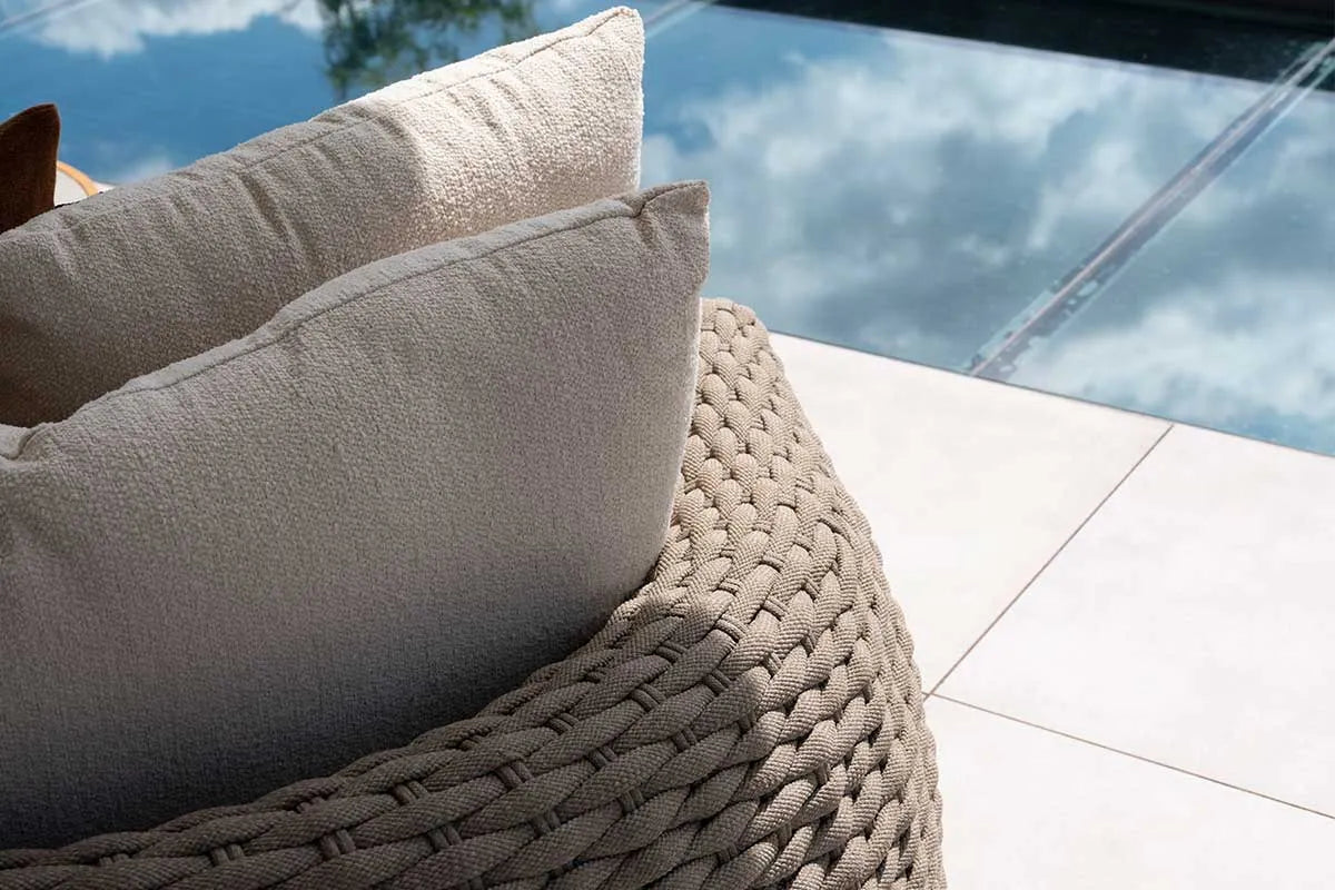 4 Seasons Outdoor | Maxime Hoekbank